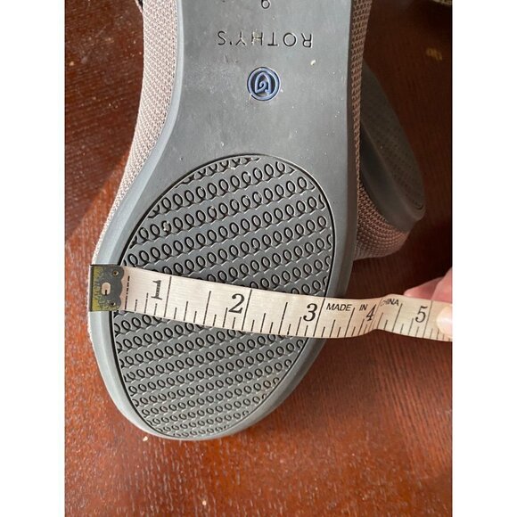 Rothy's Women's Taupe Round Toe Casual Ballet Flats - 9 - Picture 10 of 11